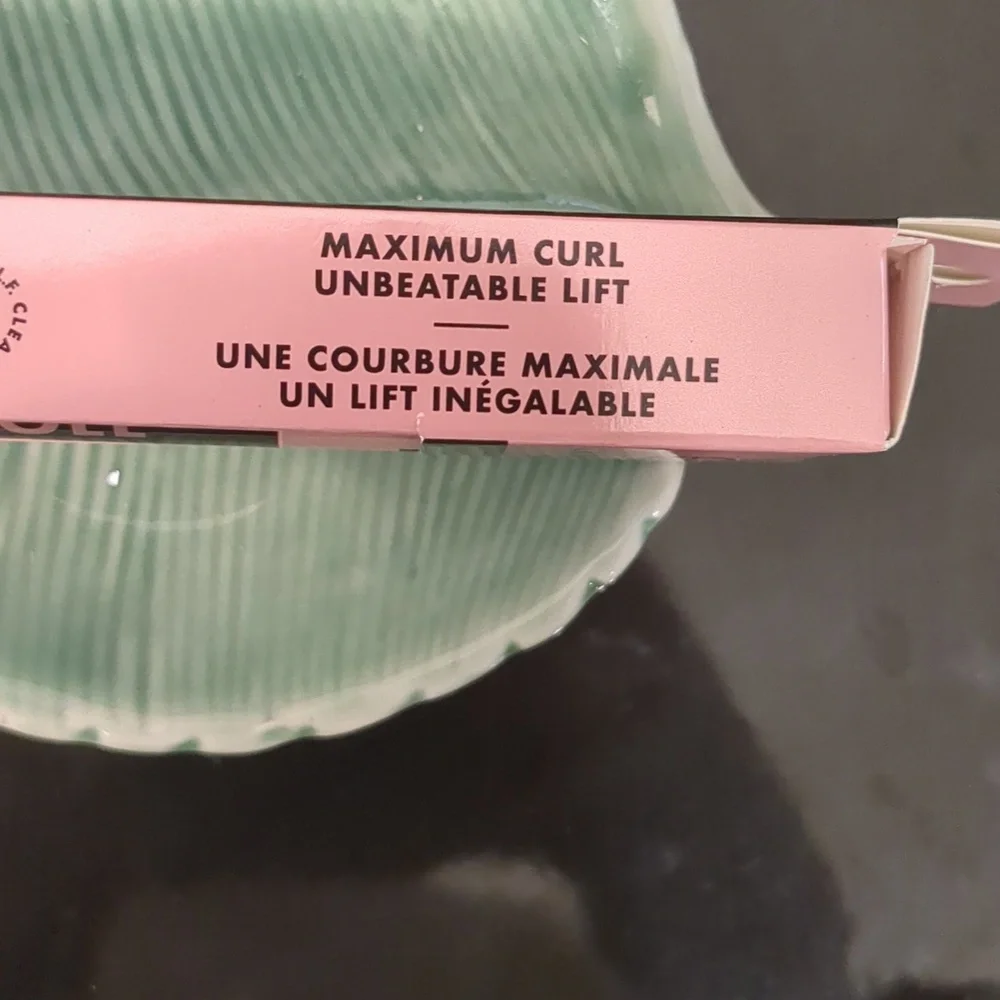Lash 'N Roll Mascara